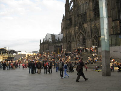 Sunday afternoon in front of the Cathedral in Cologne, Germany