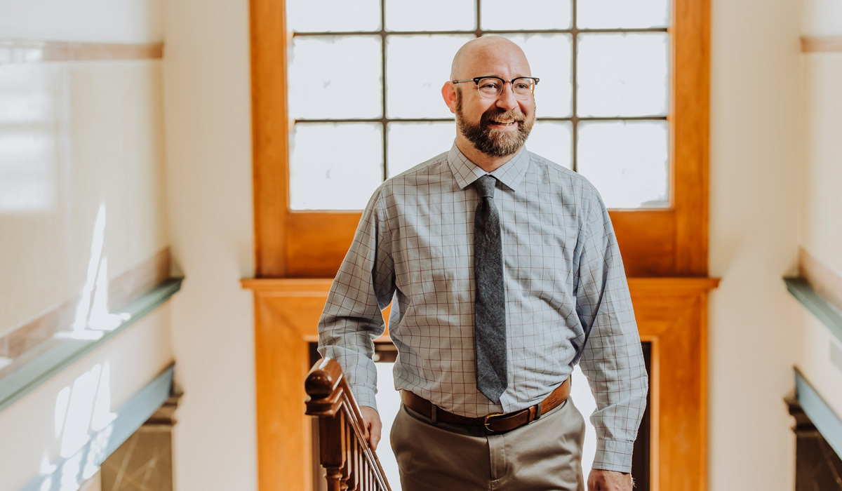 Portrait of Devin Shea.